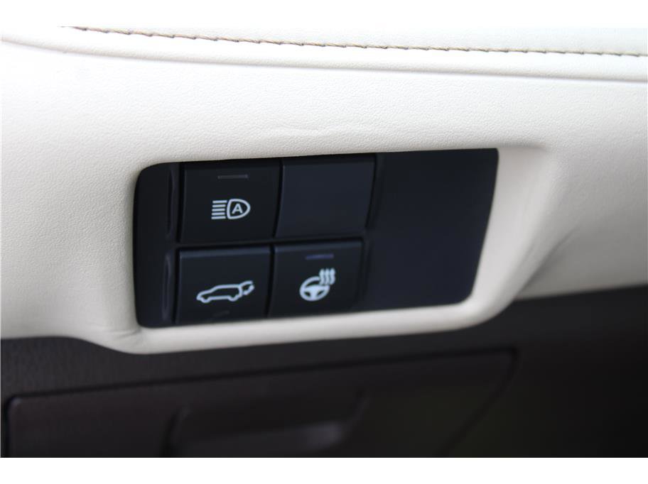 Used 2020 Toyota Highlander Limited AWD/4WD image 18