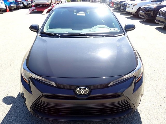 New 2026 Toyota Corolla LE image 9