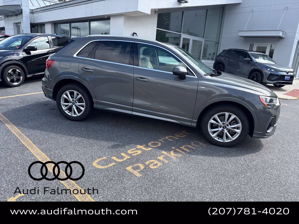 Used 2021 Audi Q3 2.0T Premium w/ Convenience Package AWD/4WD image 3