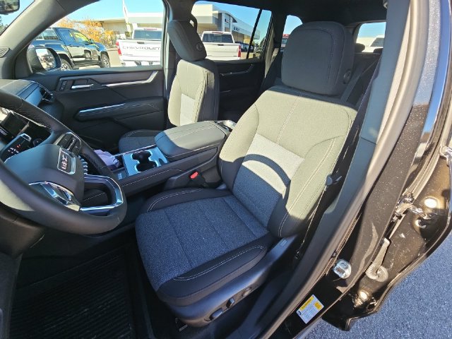 New 2026 GMC Acadia Elevation w/ LPO, Floor Liner Package AWD/4WD image 18