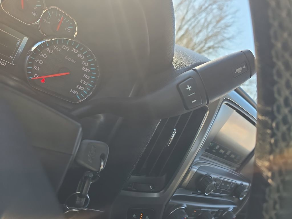 Used 2017 Chevrolet Silverado 1500 LT w/ All Star Edition image 28