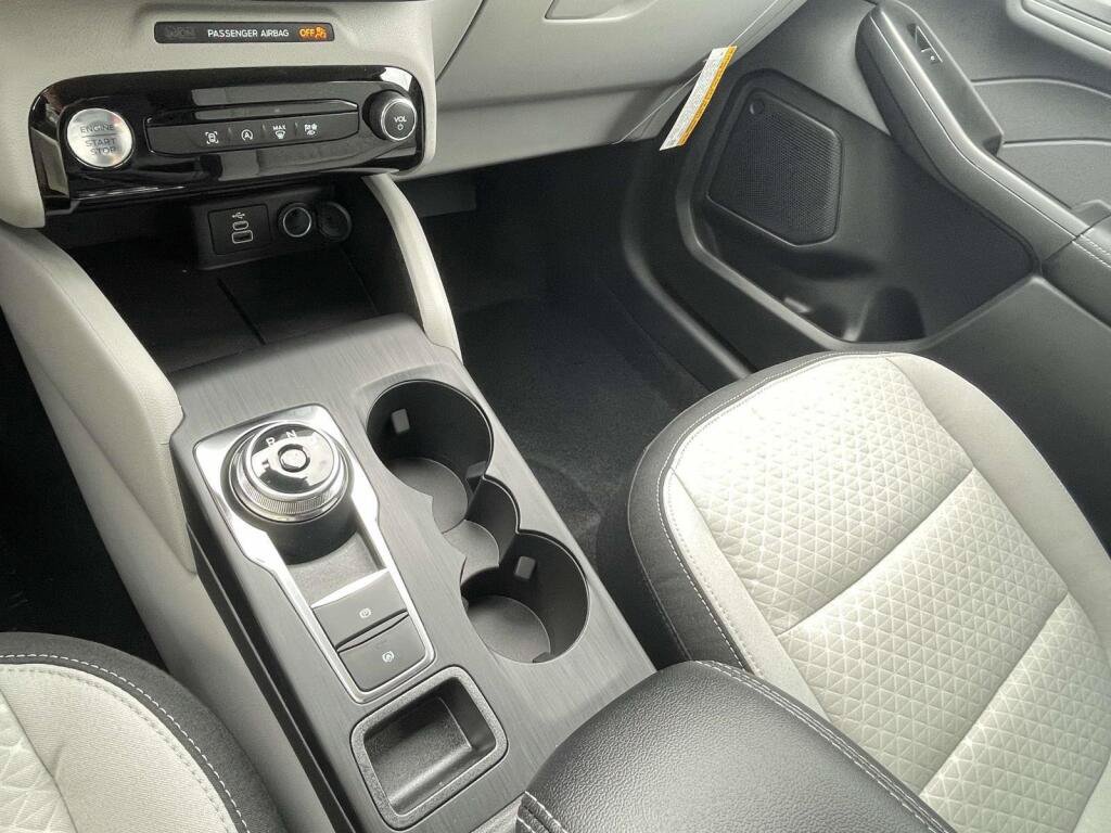 New 2026 Ford Escape Active w/ Tech Pack #1 AWD/4WD image 28