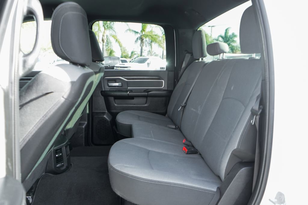 Used 2022 RAM 3500 Big Horn image 34