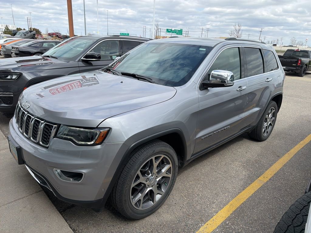 Used 2021 Jeep Grand Cherokee Limited w/ Luxury Group II AWD/4WD image 4
