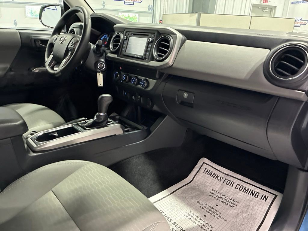 Used 2019 Toyota Tacoma SR5 AWD/4WD image 48