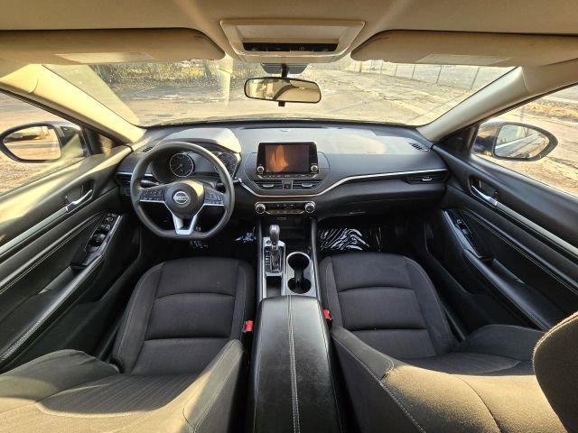 Used 2021 Nissan Altima 2.5 SV image 18