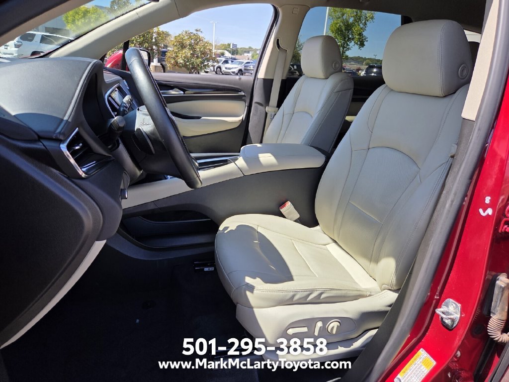 Used 2021 Buick Enclave Essence w/ Sound and Sites Package FWD image 9