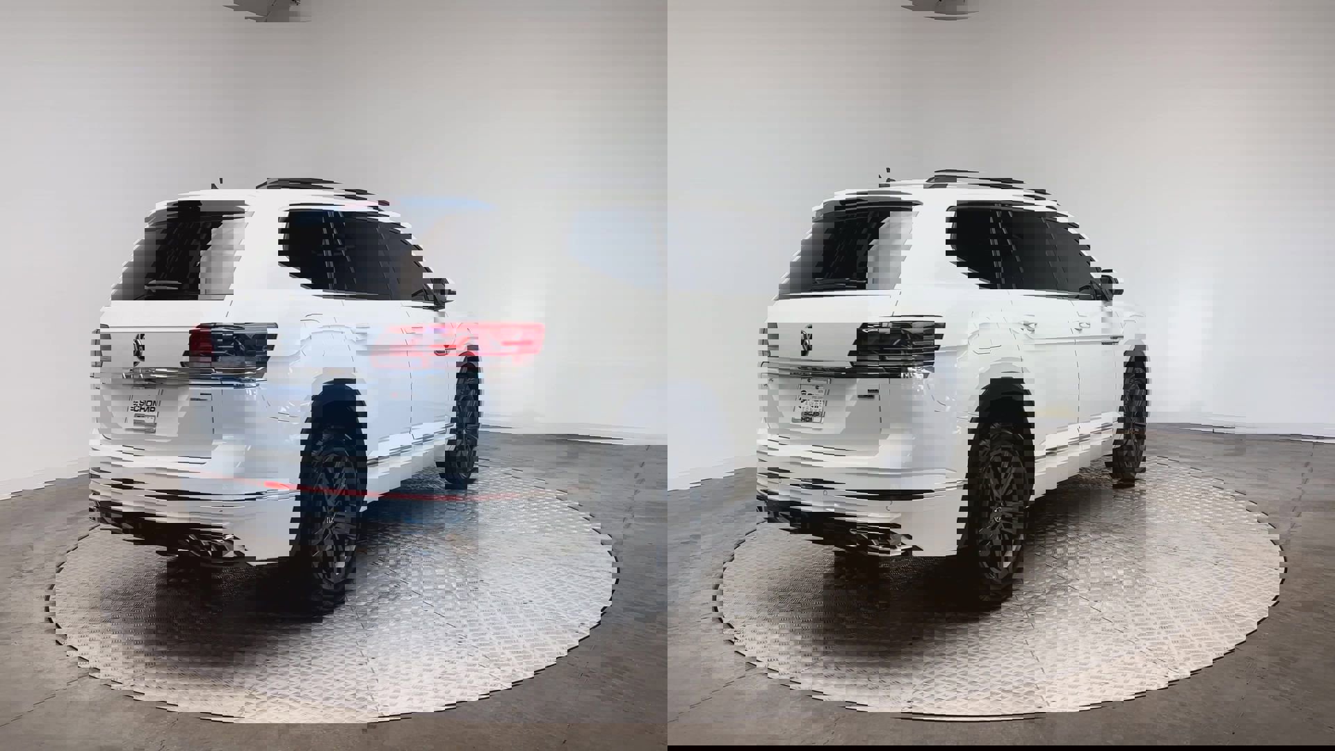 Used 2021 Volkswagen Atlas SE w/ Panoramic Sunroof Package image 8