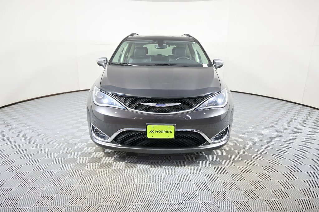 Used 2020 Chrysler Pacifica Limited image 10