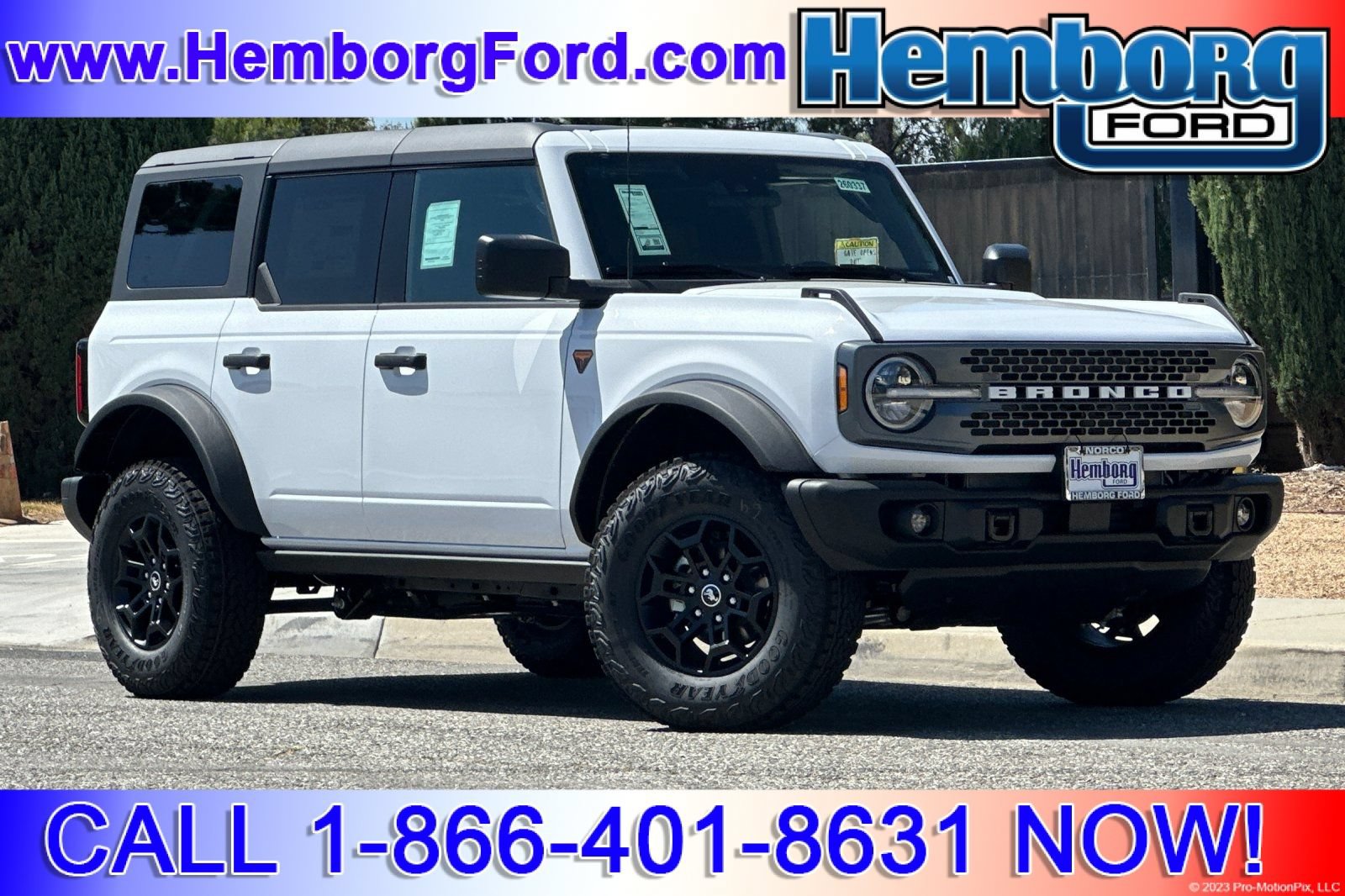 New 2026 Ford Bronco Badlands AWD/4WD image 1