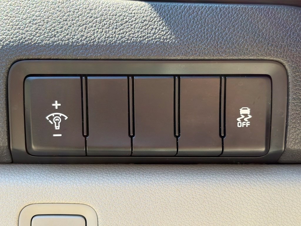 Used 2019 Kia Sedona LX FWD image 21