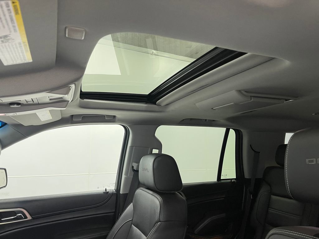 Used 2019 GMC Yukon Denali image 13