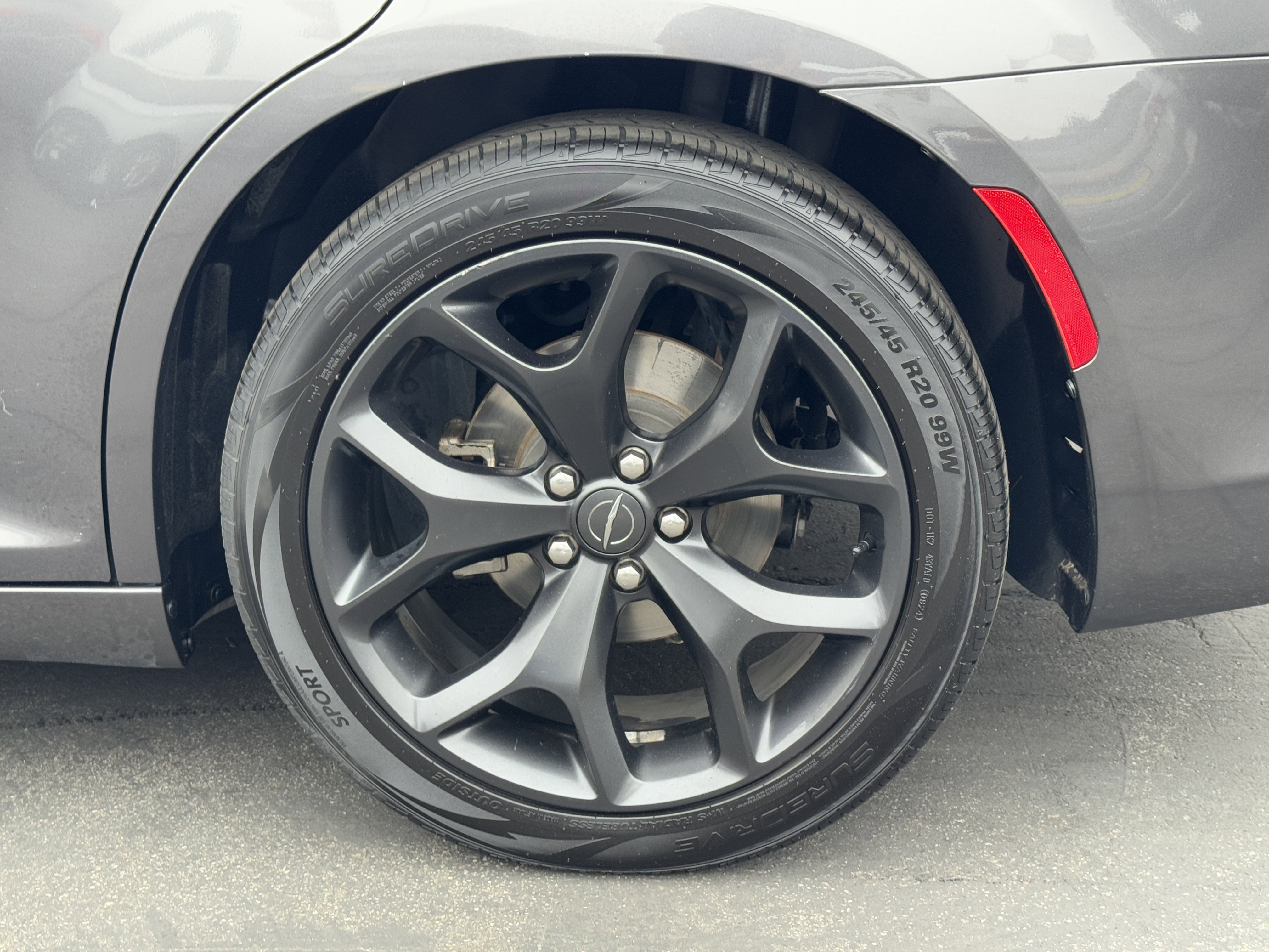 Certified 2021 Chrysler 300 S image 16