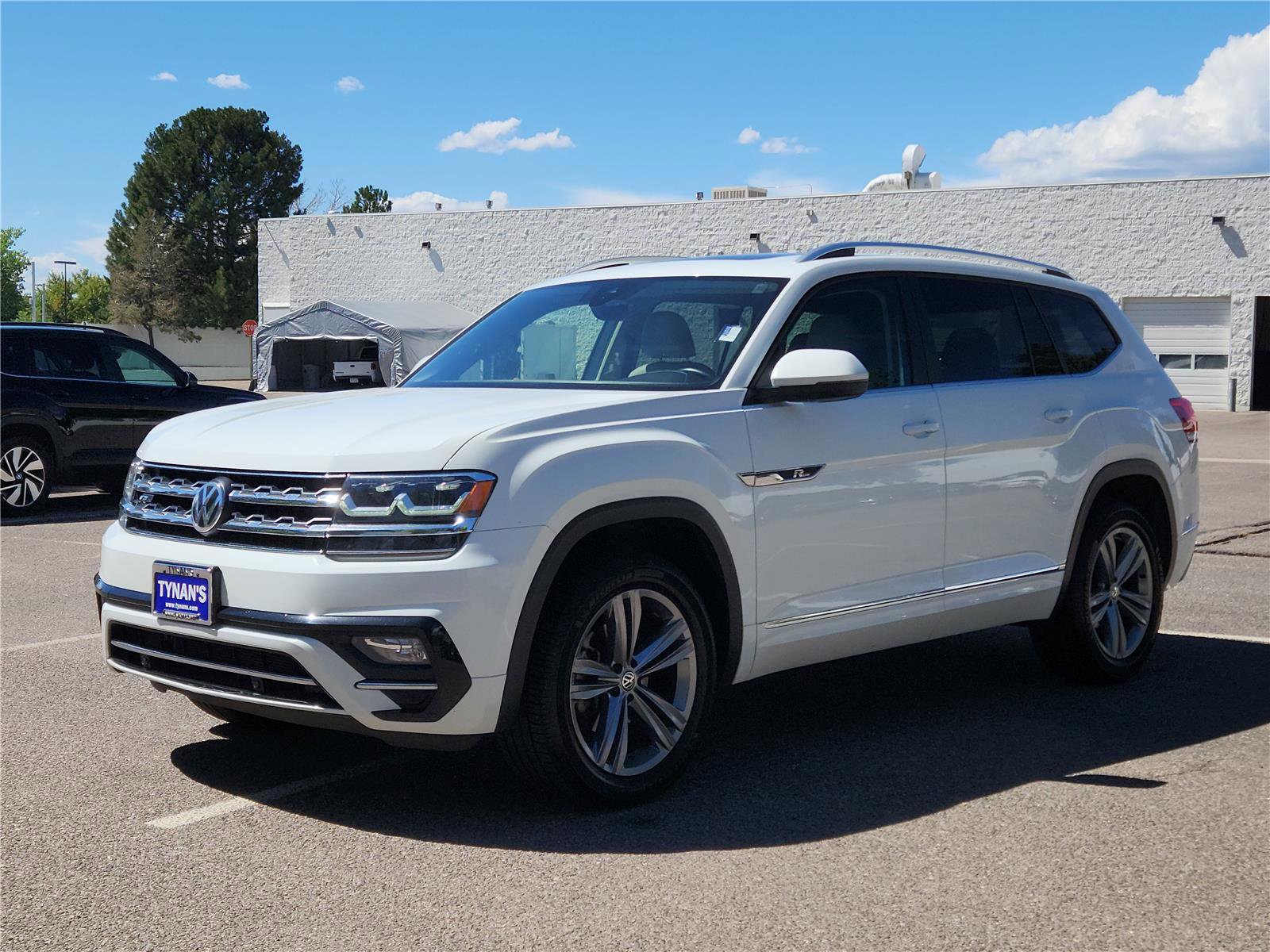 Used 2019 Volkswagen Atlas SEL R-Line image 6