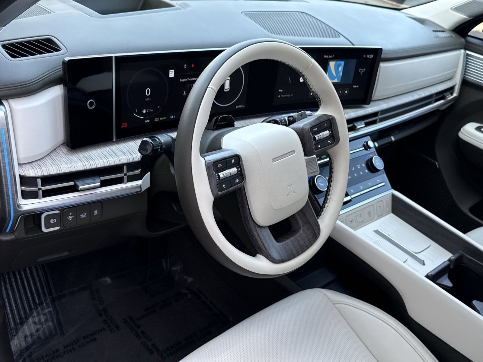 Used 2025 Hyundai Santa Fe Calligraphy image 16