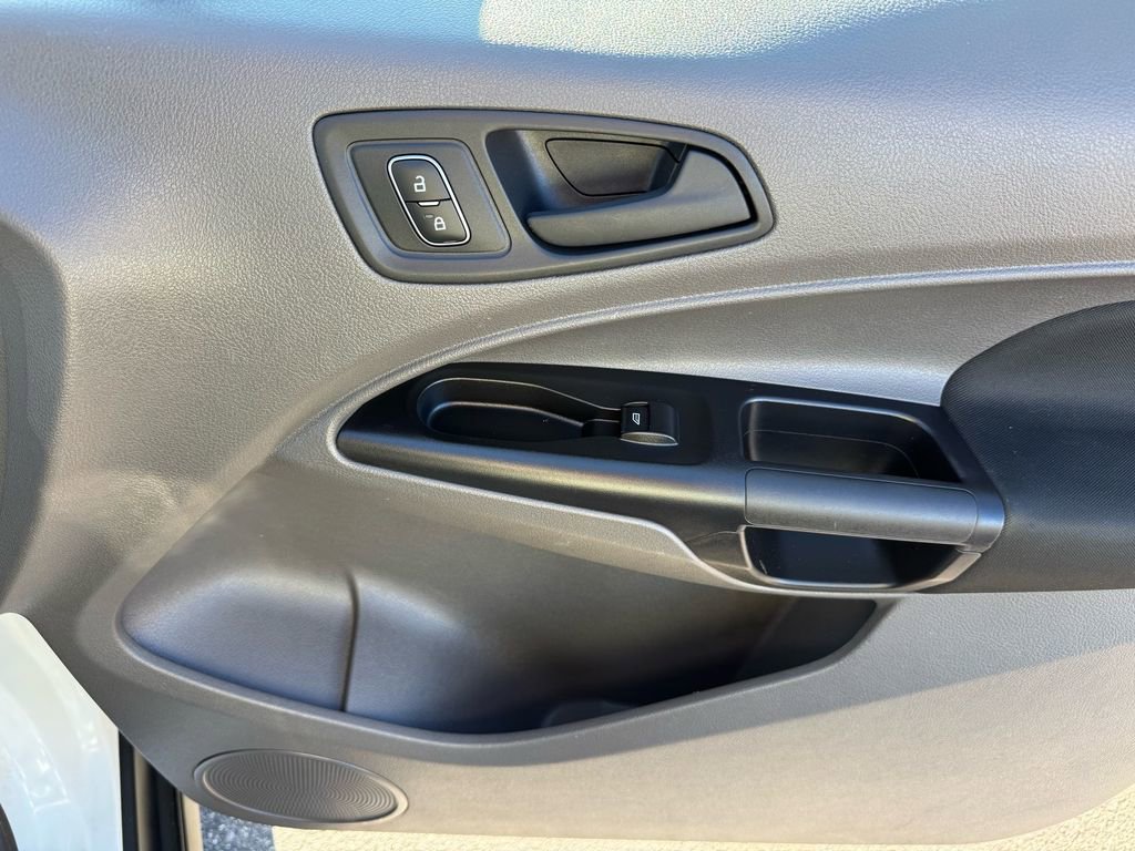 Used 2020 Ford Transit Connect XL image 26