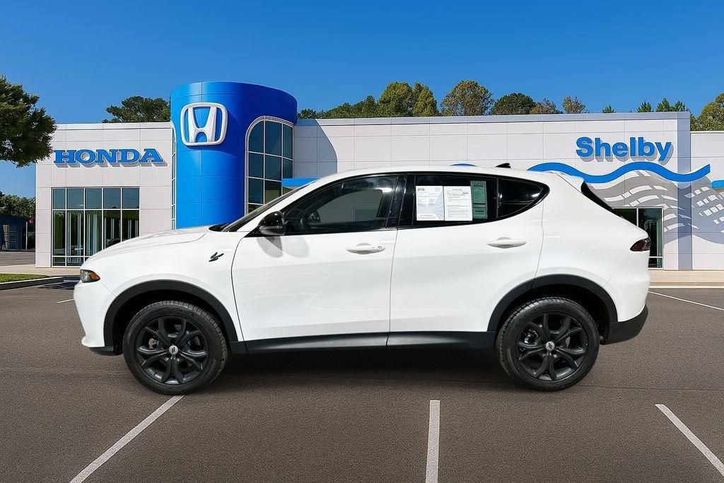 Used 2024 Dodge Hornet GT w/ GT Blacktop Package image 5