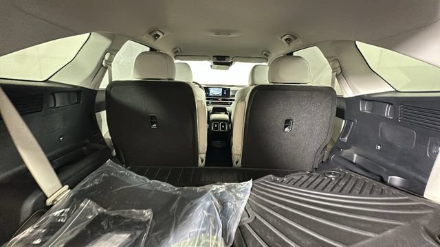 Used 2025 Kia Sorento EX AWD/4WD image 29
