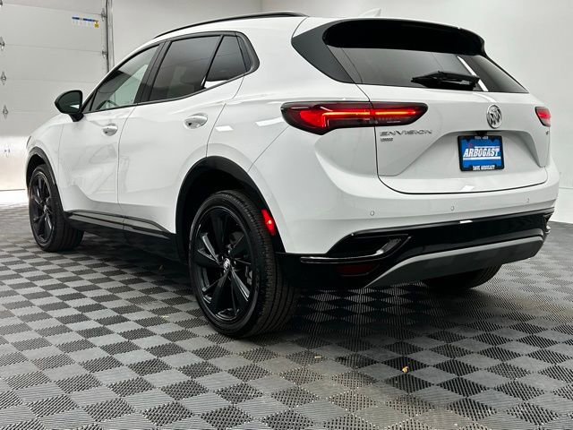 Used 2023 Buick Envision Essence w/ Sport Touring Package image 17