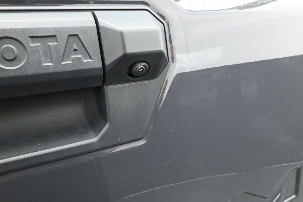 Used 2024 Toyota Tacoma SR5 w/ SR5 Upgrade Package RWD image 41