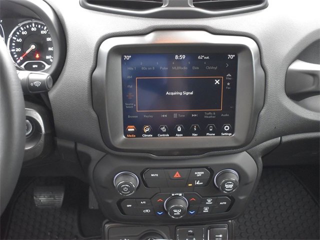 Used 2023 Jeep Renegade Latitude w/ Premium Group image 31