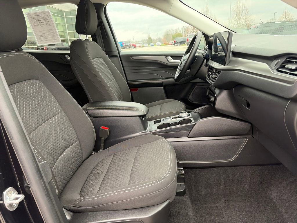 Used 2023 Ford Escape Active w/ Tech Pack #2 image 11