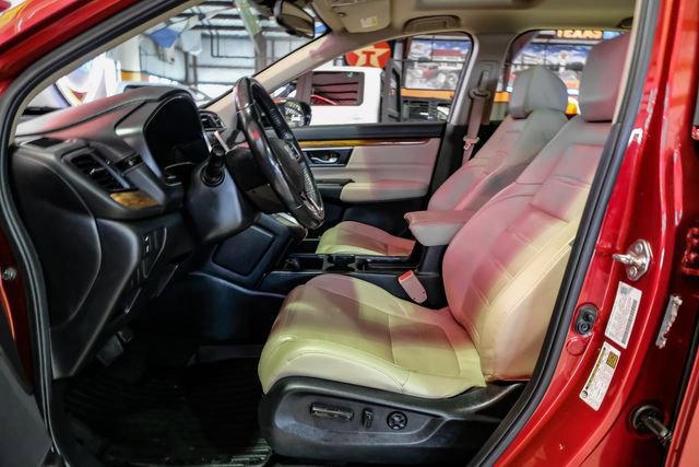 Used 2019 Honda CR-V Touring image 6