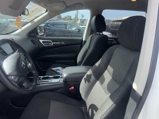 Used 2020 Nissan Pathfinder S FWD image 9