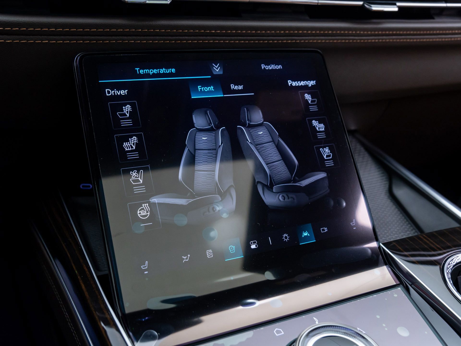 New 2026 Cadillac Escalade Luxury w/ Touring Package image 30