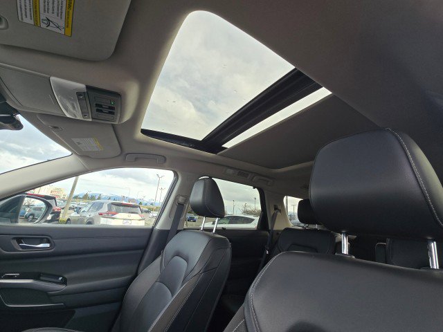 Used 2024 Nissan Pathfinder SL w/ SL Premium Package image 26