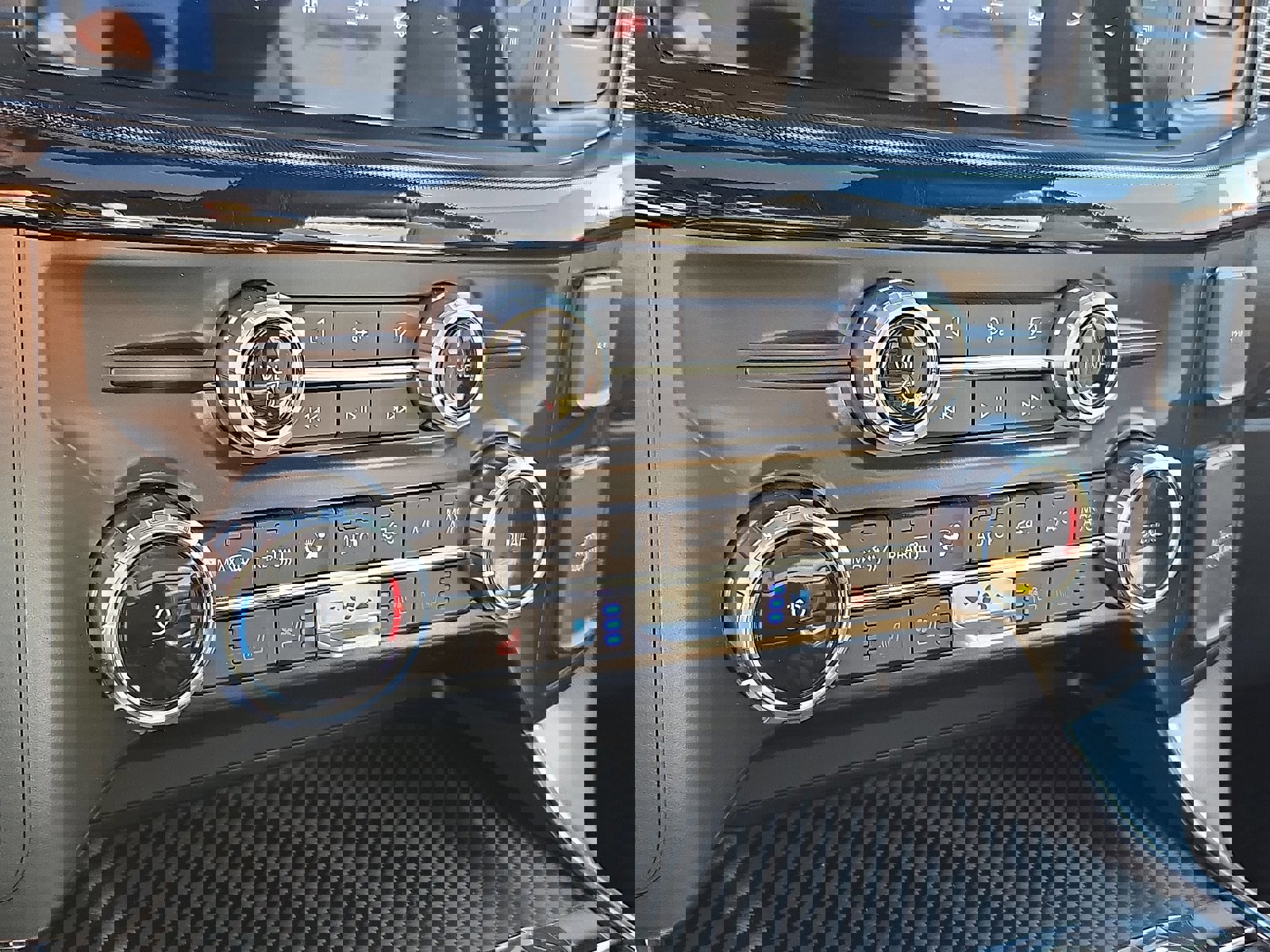 Used 2023 Ford F150 Raptor w/ Equipment Group 802A Raptor R image 16