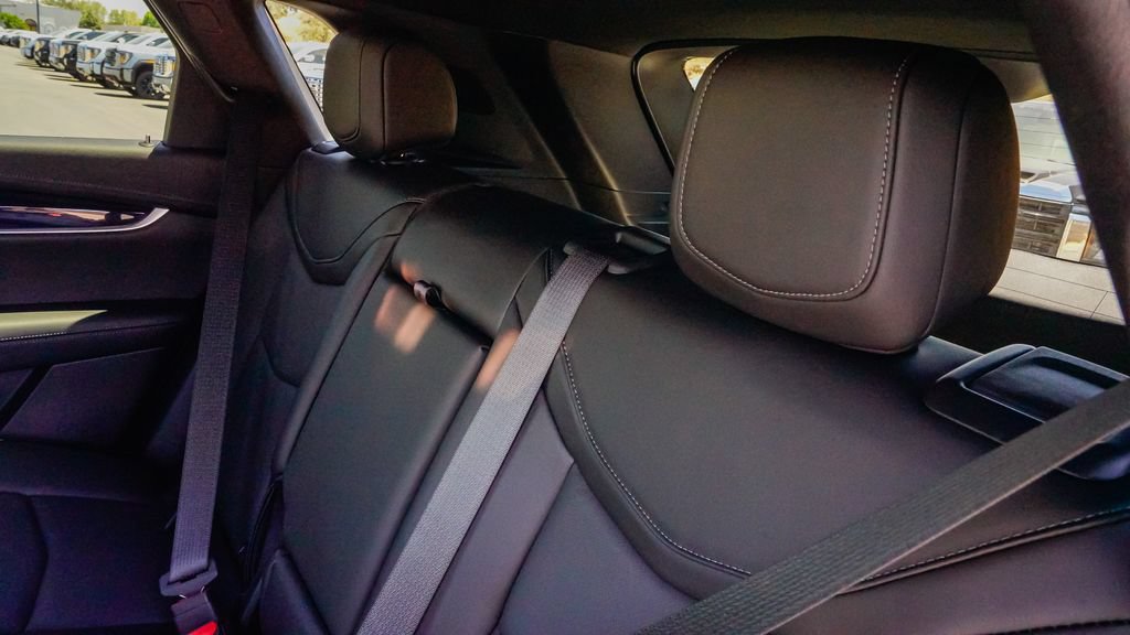 New 2026 Cadillac XT5 Premium Luxury AWD/4WD image 11