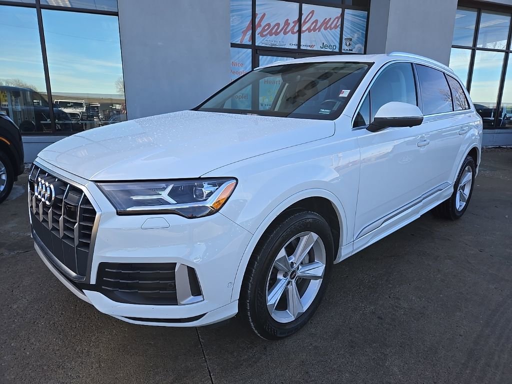 Used 2022 Audi Q7 2.0T Premium Plus w/ Premium Plus Package image 2