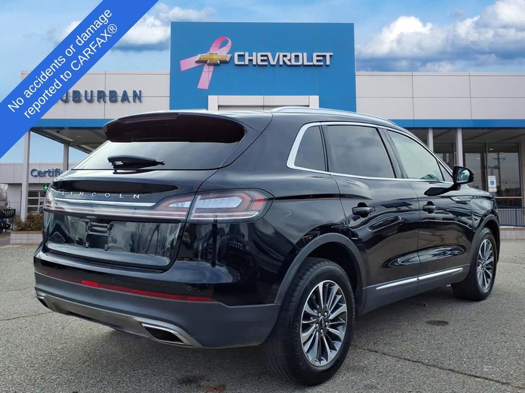 Used 2023 Lincoln Nautilus Reserve image 4