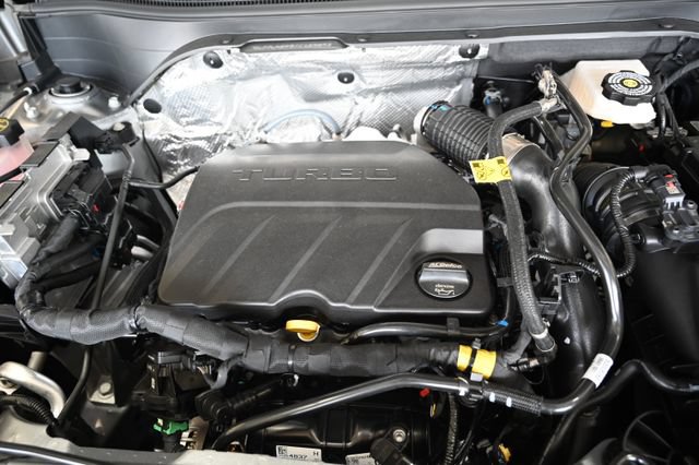 New 2026 Chevrolet Trax LT w/ Sunroof Package FWD image 29