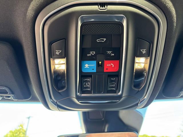 New 2025 Jeep Grand Cherokee L Altitude AWD/4WD image 19