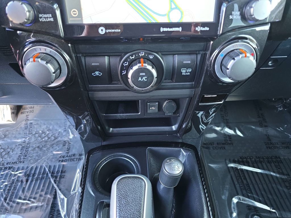 Used 2020 Toyota 4Runner TRD Off-Road Premium w/ Moonroof Package image 17