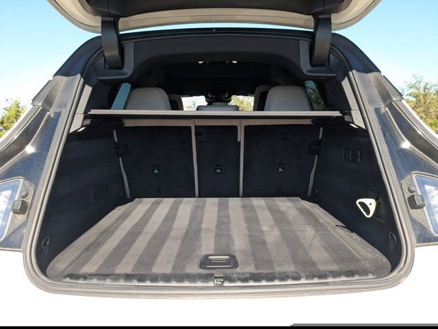 Used 2023 BMW iX xDrive50 image 13