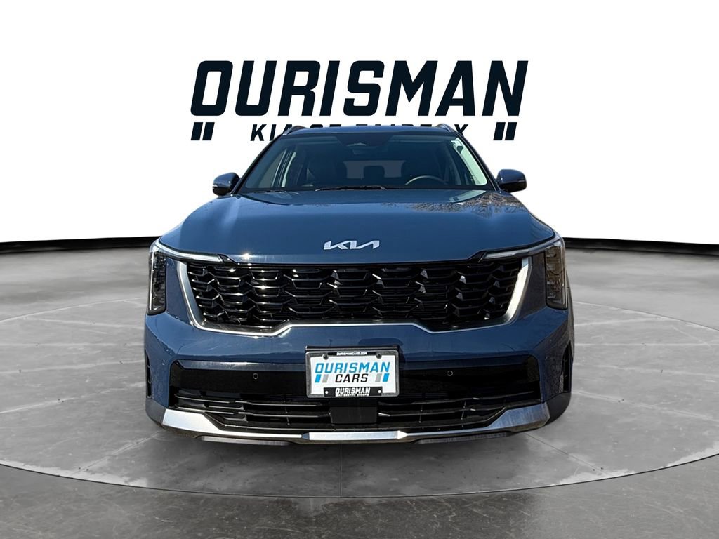 Certified 2025 Kia Sorento S image 8