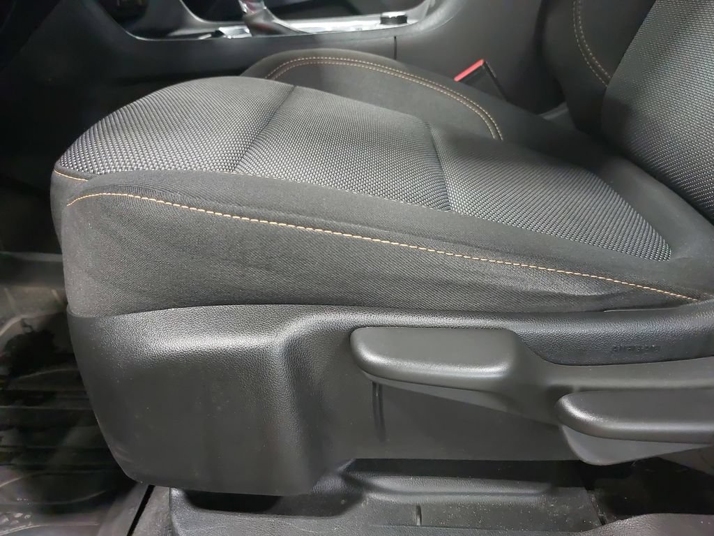 Used 2020 Chevrolet Traverse LS w/ LPO, Floor Liner Package AWD/4WD image 29