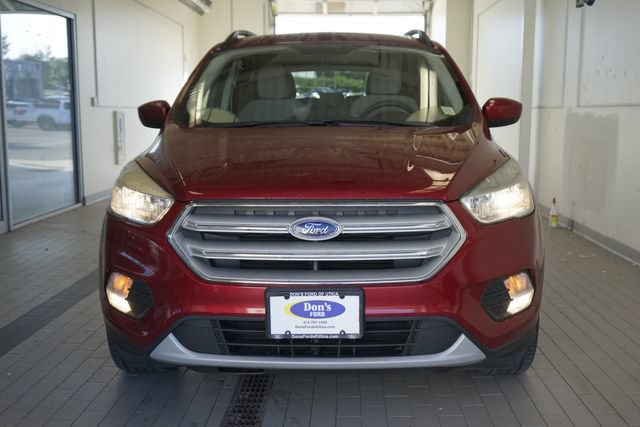 Used 2018 Ford Escape SE w/ SE Sync 3 Package AWD/4WD image 17