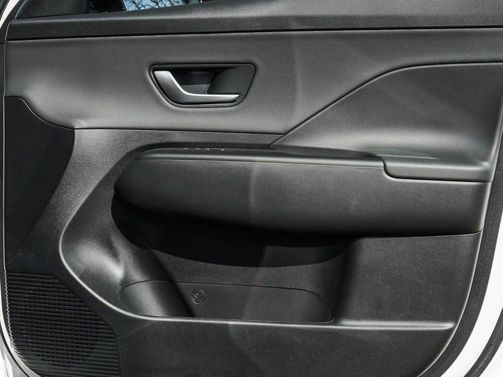 New 2026 Hyundai Kona SEL Premium AWD/4WD image 9