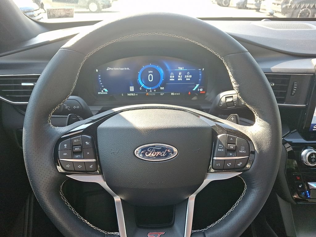 Used 2023 Ford Explorer ST w/ Equipment Group 401A AWD/4WD image 22