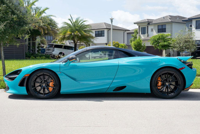 Used 2022 McLaren 720S Spider RWD image 15