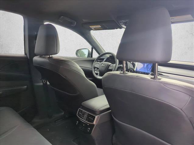 Used 2025 Lexus RX 350 FWD w/ Technology Package image 18