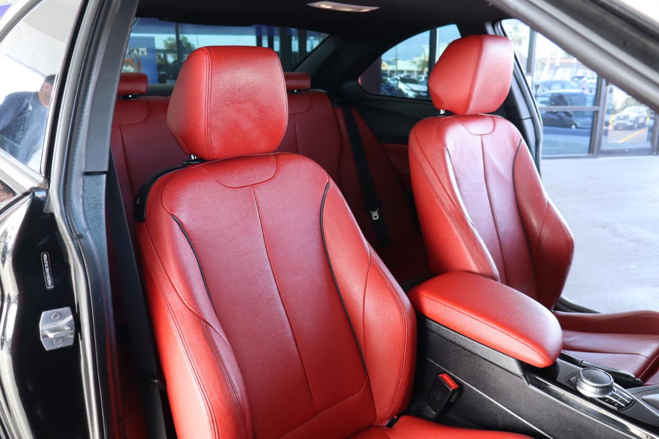 Used 2017 BMW 230i Coupe RWD image 31