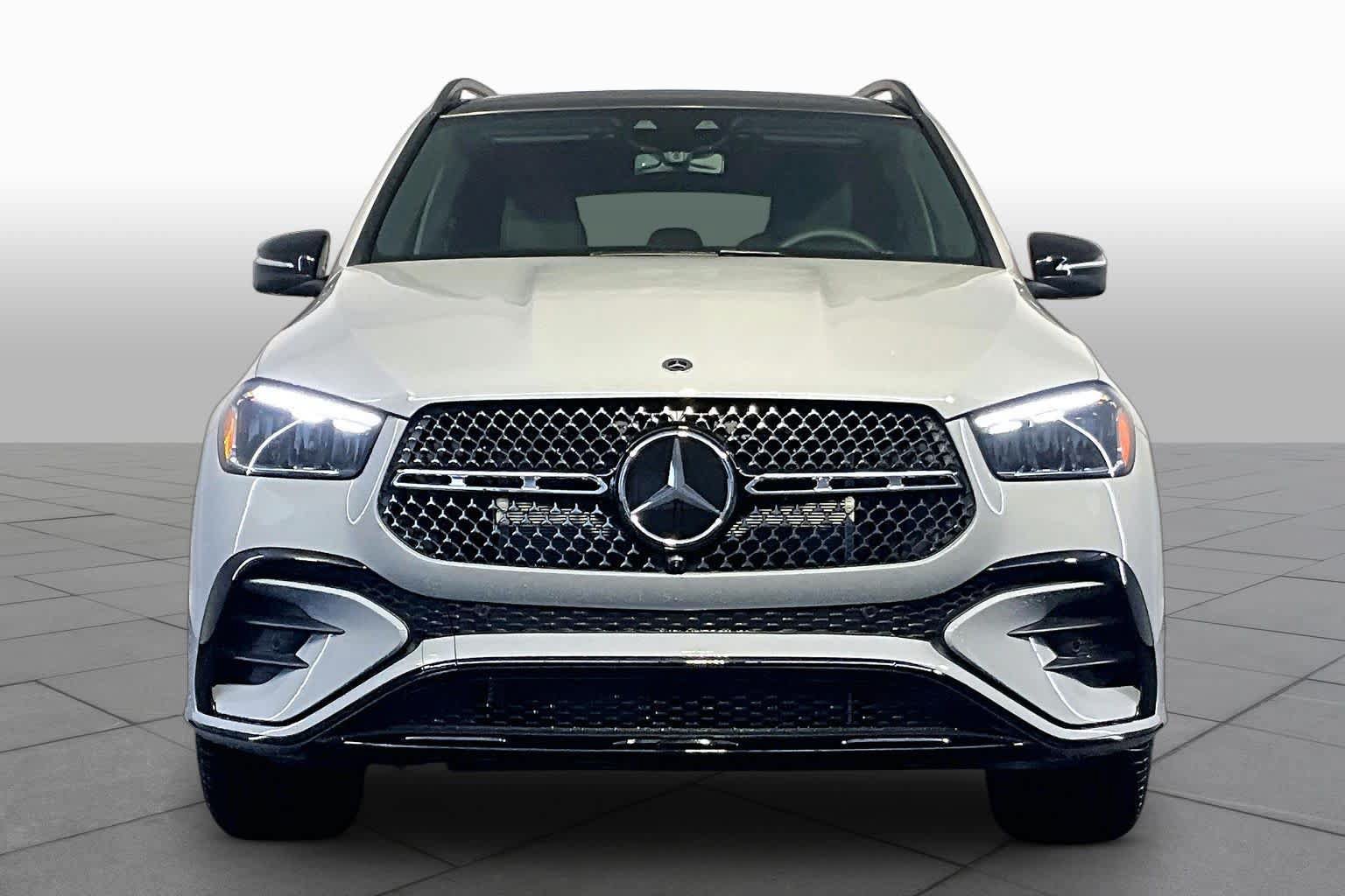 New 2026 Mercedes-Benz GLE 450 4MATIC image 2