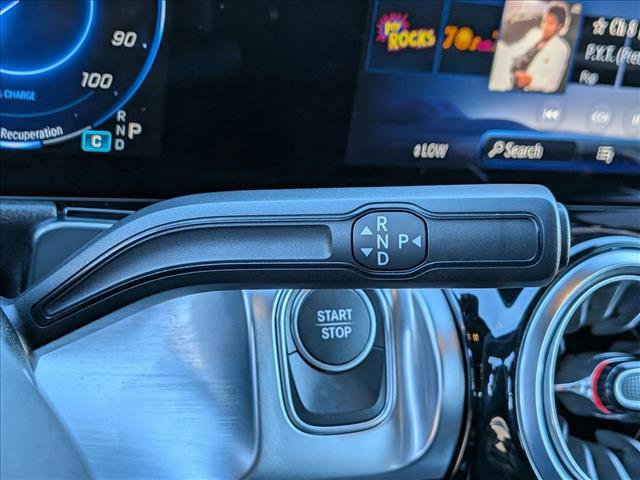 Certified 2025 Mercedes-Benz EQB 250+ EQB 250+ image 12