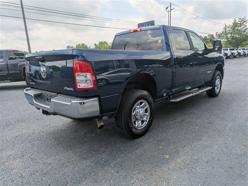 Used 2024 RAM 2500 Big Horn w/ Bed Utility Group image 6