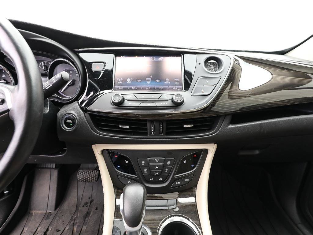 Used 2019 Buick Envision Essence FWD image 15
